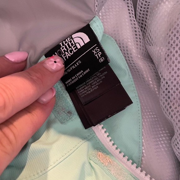 Amazing sea-foam green white coat - 2 in 1 - can wear together or separate - Picture 4 of 5